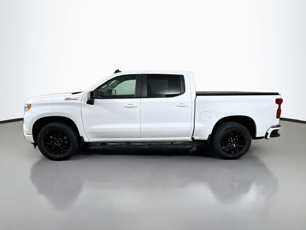 Used 2024 Chevrolet Silverado 1500 RST AWD/4WD image 4