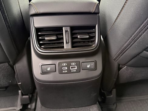 Used 2025 Subaru Outback Wilderness w/ Wilderness Package image 15