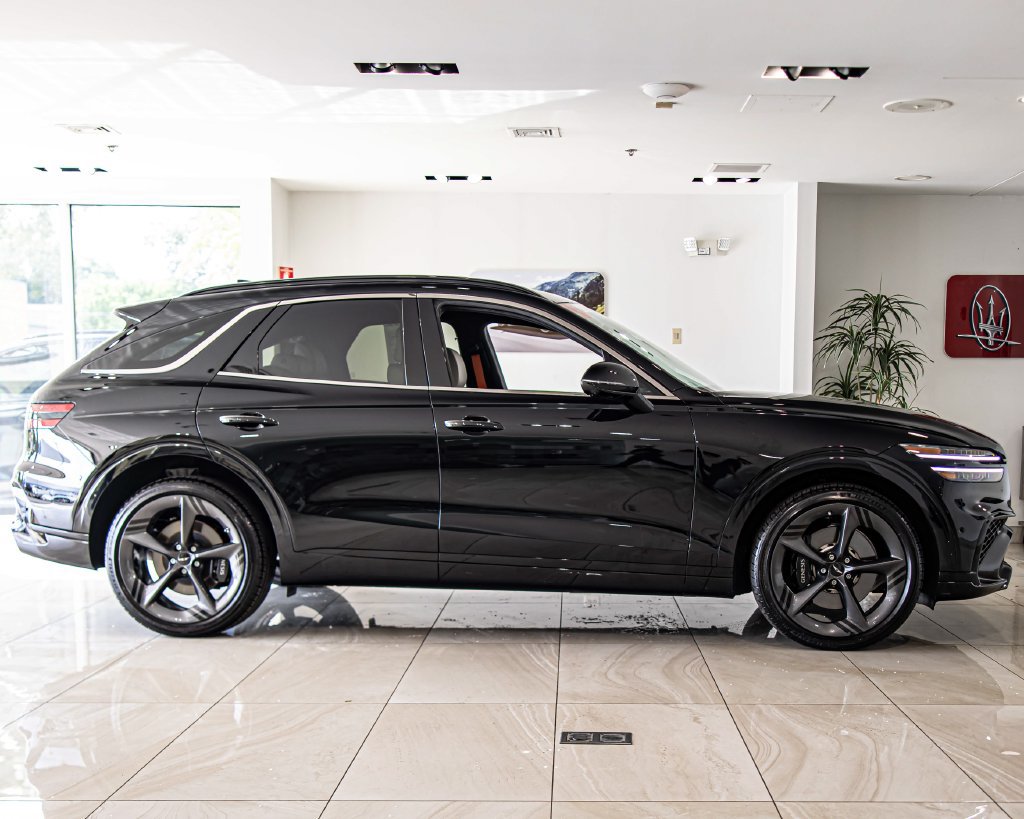 Used 2026 Genesis GV70 3.5T Sport Prestige AWD/4WD image 9