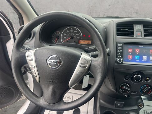 Used 2019 Nissan Versa S Plus FWD image 27