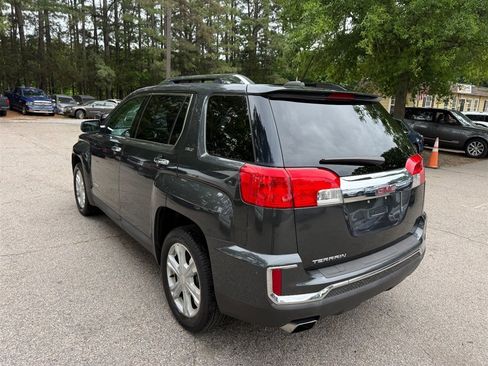 Used 2017 GMC Terrain SLT w/ Driver Alert Package I FWD image 8