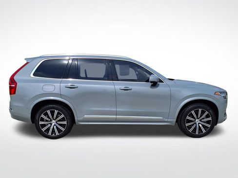 Used 2024 Volvo XC90 B6 Plus AWD/4WD image 9