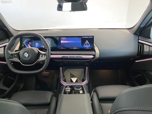 Used 2025 BMW X3 xDrive30i w/ Convenience Package image 15