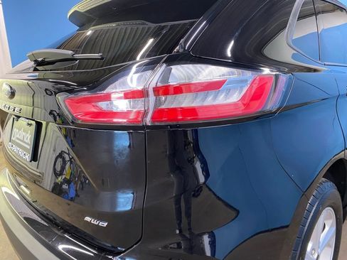 Used 2024 Ford Edge SE image 12