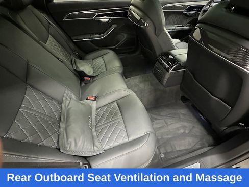 Used 2025 Audi S8 image 18