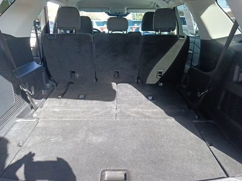 Used 2025 Ford Explorer Active image 30