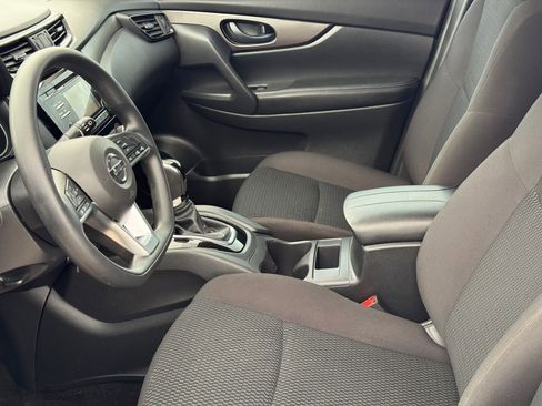 Used 2018 Nissan Rogue Sport S w/ S Appearance Package image 16