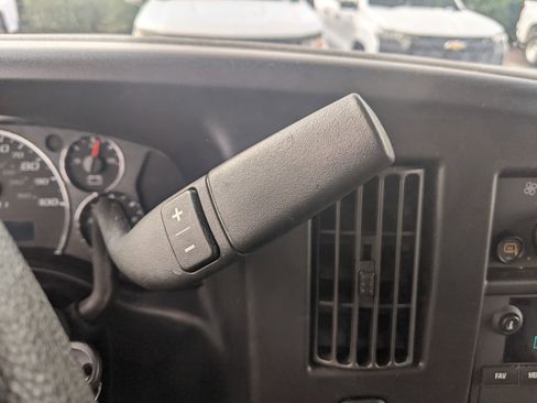 Certified 2024 GMC Savana 2500 w/ Driver Convenience Package image 27