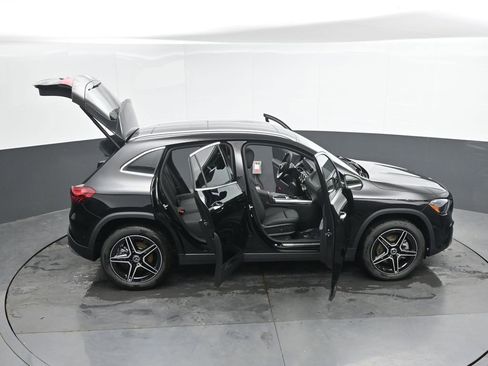 New 2026 Mercedes-Benz GLA 250 4MATIC image 41