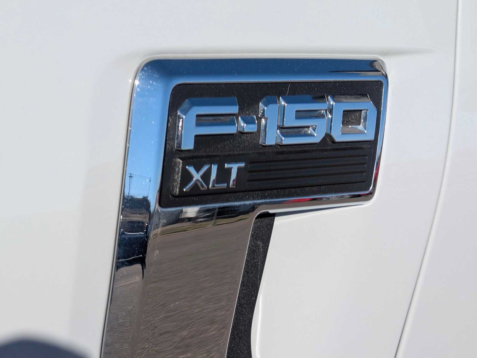 Certified 2024 Ford F150 XLT w/ Mobile Office Package AWD/4WD image 13