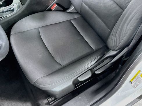 Used 2018 Chevrolet Malibu LS FWD image 19