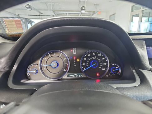 Used 2010 Honda Crosstour EX-L image 23