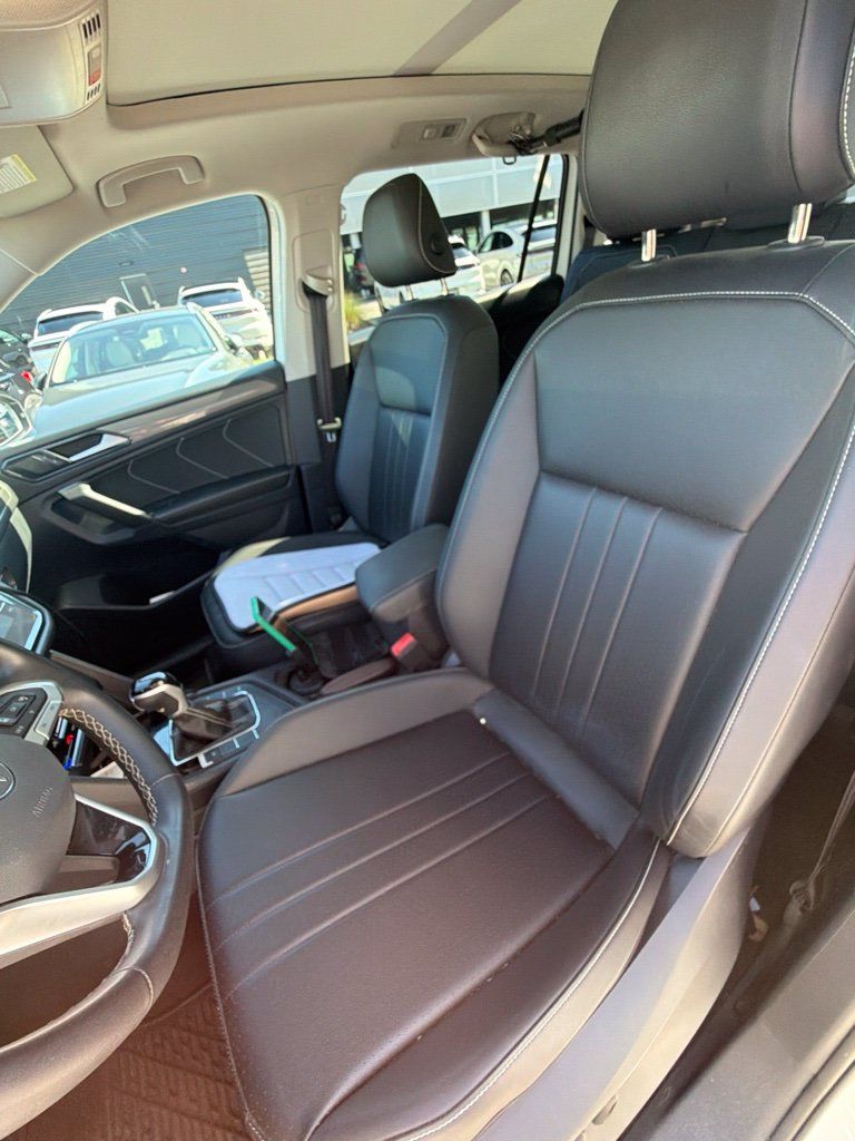 Used 2023 Volkswagen Tiguan SE FWD image 15