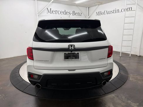 Used 2023 Honda Passport EX-L image 6