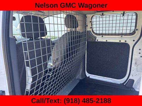 Used 2018 Nissan NV200 SV w/ Navigation Package FWD image 13