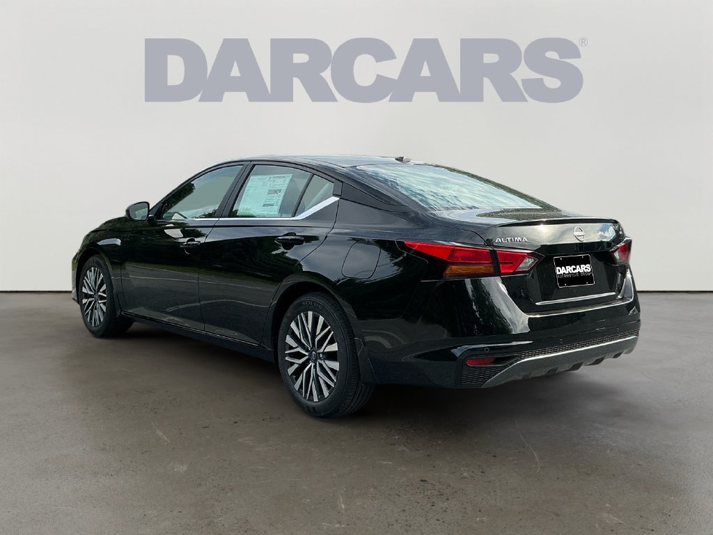 Used 2026 Nissan Altima 2.5 SV FWD image 5