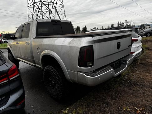 Used 2018 RAM 2500 Laramie w/ Sport Appearance Group image 8
