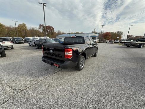 New 2025 Ford Maverick XLT w/ XLT Luxury Package image 6
