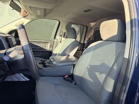 Used 2016 RAM 1500 Express image 12