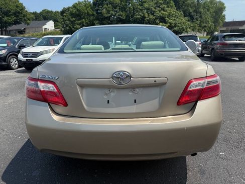 Used 2009 Toyota Camry image 6