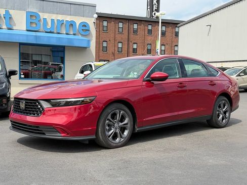 Used 2023 Honda Accord EX image 1