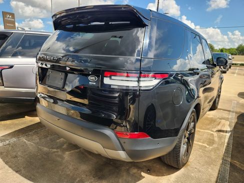 Used 2020 Land Rover Discovery SE AWD/4WD image 5