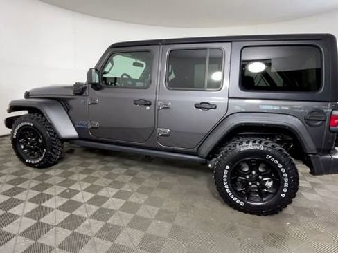 Used 2023 Jeep Wrangler Unlimited w/ Cold Weather Group AWD/4WD image 11