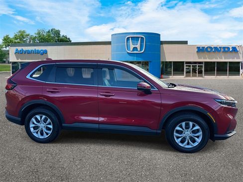 Certified 2025 Honda CR-V LX image 3