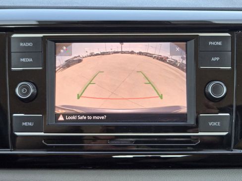 Used 2024 Volkswagen Taos S image 17