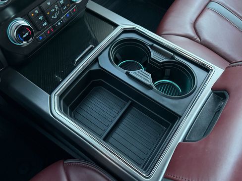 Used 2021 Ford F250 Platinum w/ FX4 Off-Road Package image 21