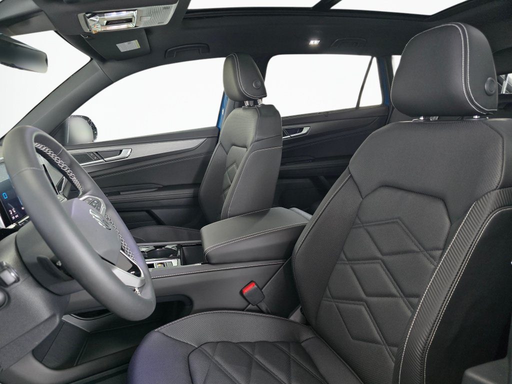 New 2026 Volkswagen Atlas Cross Sport SE AWD/4WD image 18