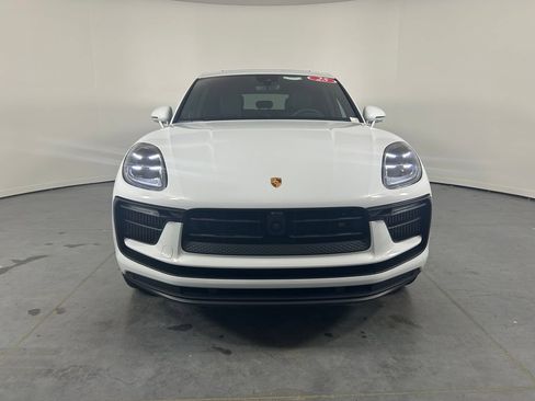Certified 2025 Porsche Macan S AWD/4WD image 10