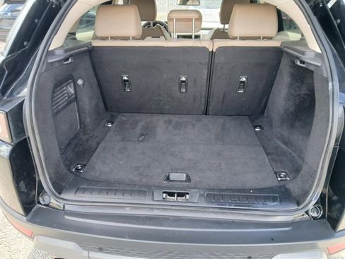 Used 2017 Land Rover Range Rover Evoque SE image 15