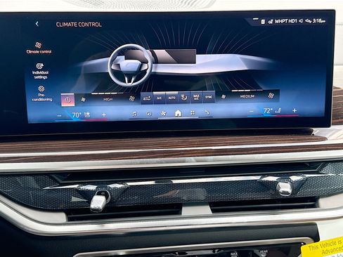 New 2026 BMW X5 xDrive40i w/ M Sport Package AWD/4WD image 35