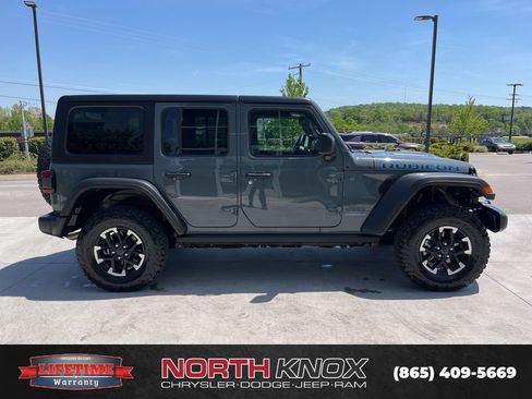 Used 2025 Jeep Wrangler Unlimited Rubicon 4xe w/ Safety Group AWD/4WD image 19