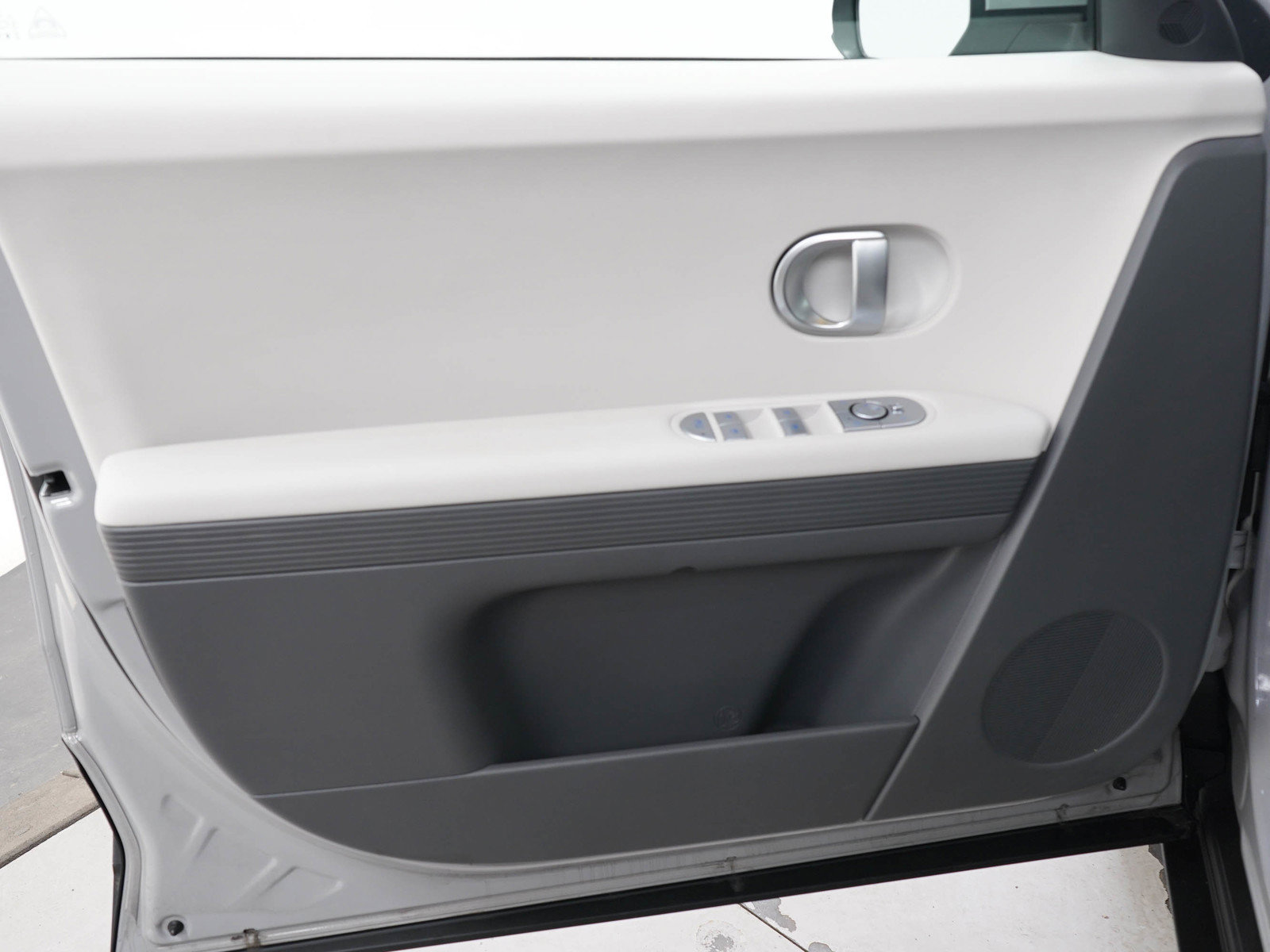 Certified 2023 Hyundai Ioniq 5 SE AWD/4WD image 19