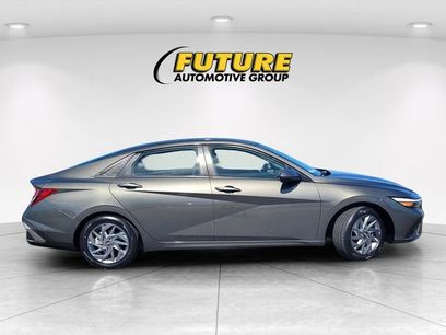 Used 2024 Hyundai Elantra SEL