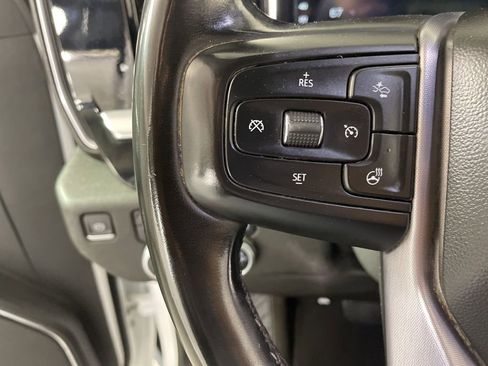 Used 2024 GMC Sierra 1500 SLT image 13