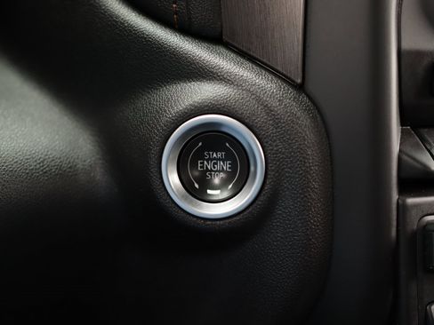 Used 2021 GMC Sierra 1500 AT4 image 18