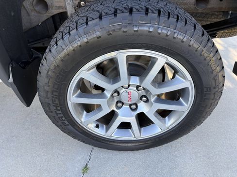 Used 2017 GMC Sierra 1500 Denali AWD/4WD image 9