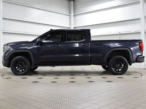Used 2023 GMC Sierra 1500 AT4 w/ AT4 Premium Package AWD/4WD image 4