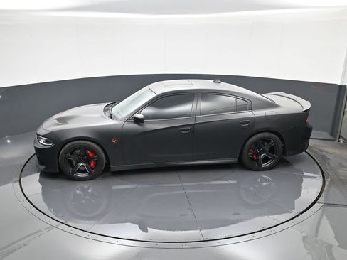 Used 2018 Dodge Charger SRT Hellcat w/ Harman/Kardon Audio Group image 31