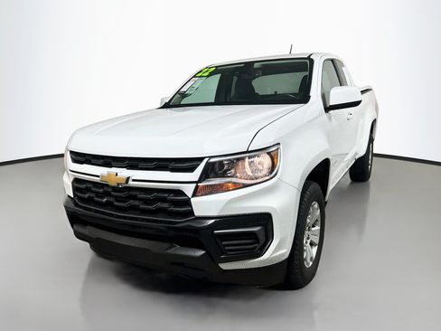 Used 2022 Chevrolet Colorado LT w/ Fleet Safety Package RWD image 10