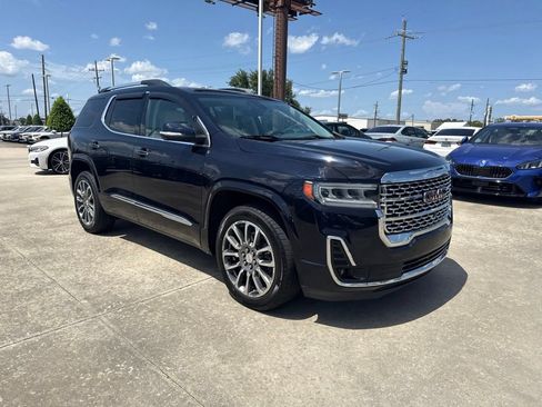 Used 2021 GMC Acadia Denali w/ Denali Technology Package FWD image 7