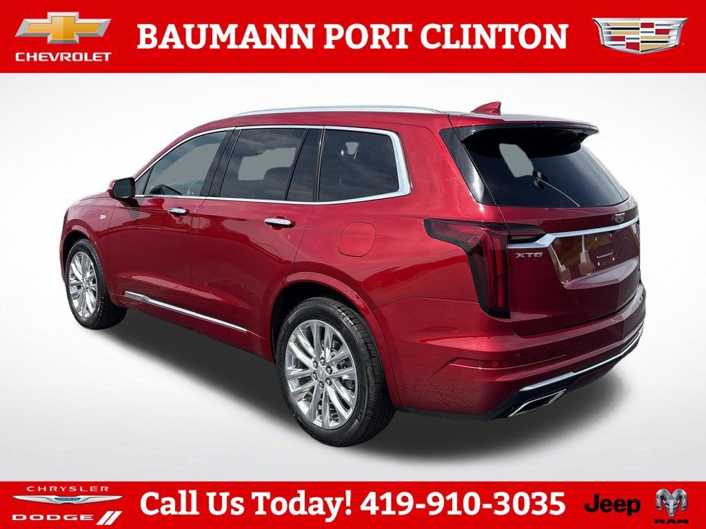 Used 2020 Cadillac XT6 Premium Luxury FWD image 4