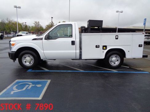 Used 2015 Ford F250 XL image 2