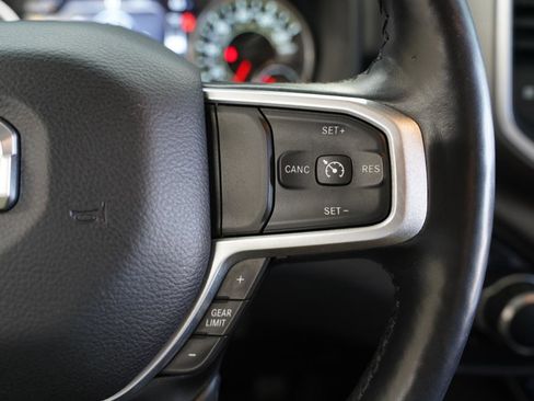 Used 2019 RAM 1500 Big Horn AWD/4WD image 15