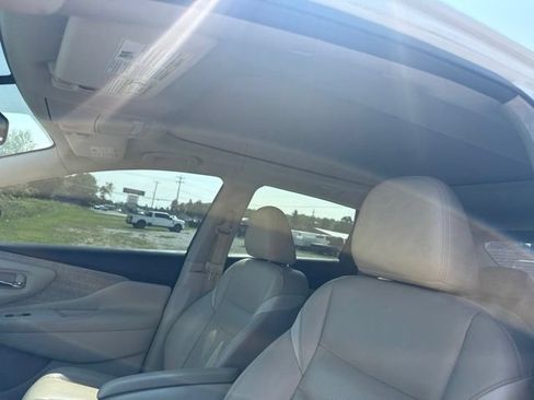 Used 2019 Nissan Murano SL AWD/4WD image 7