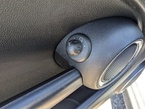 Used 2011 MINI Cooper Clubman w/ Premium Pkg image 20