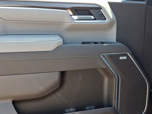 New 2026 Chevrolet Silverado 1500 RST w/ Texas Edition Plus RWD image 8